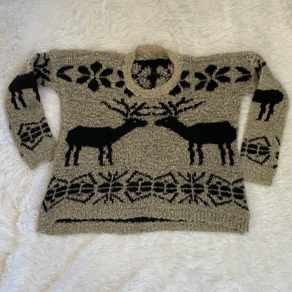 Christmas Knitted Sweater with Reindeer